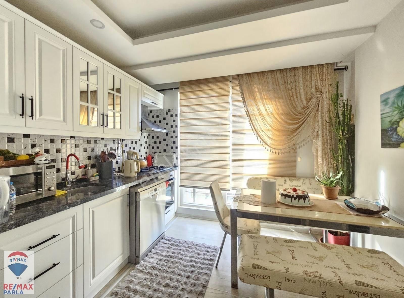 Atakum Da Tramvaya Yakın Arakat 2+1 Daire - Görsel 18