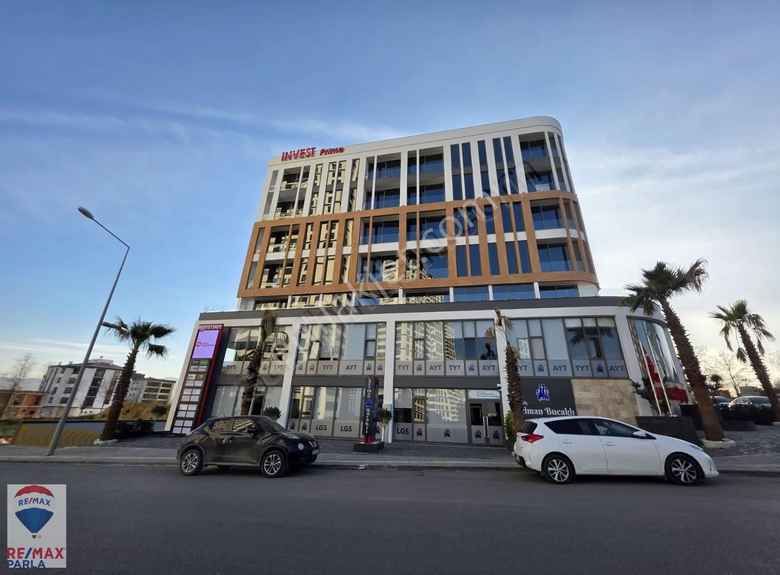 Atakum Okullar Bölgesinde 3 Adet Manzaralı Ofisler - Görsel 13
