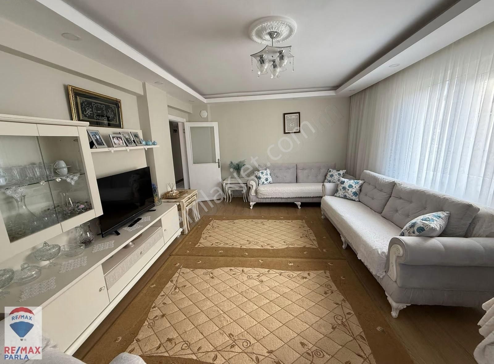 Uludağ Mahallesinde Sınırsız Kredili Satılık Geniş 2+1 Daire - Görsel 3