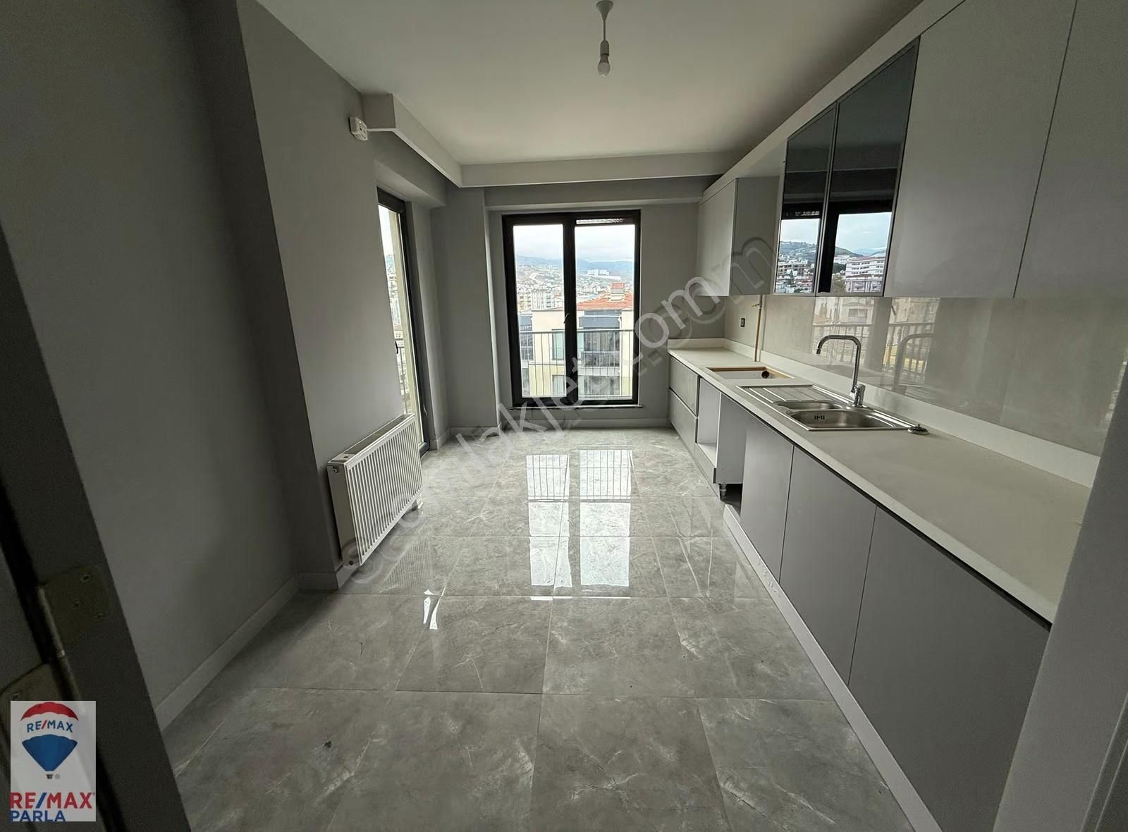 Canik Şehr-i Bahçe Bölge Uzmanı Rahşan Çam'dan Satılık Fırsat3+1 - Görsel 16