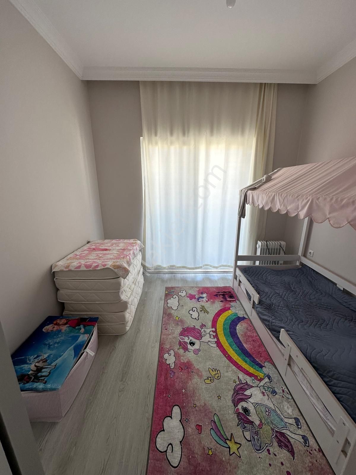 Günaydın Emlaktan Bahçelievlerde Havuzlu 2+1 Eşyalı Satılık Daire - Görsel 10