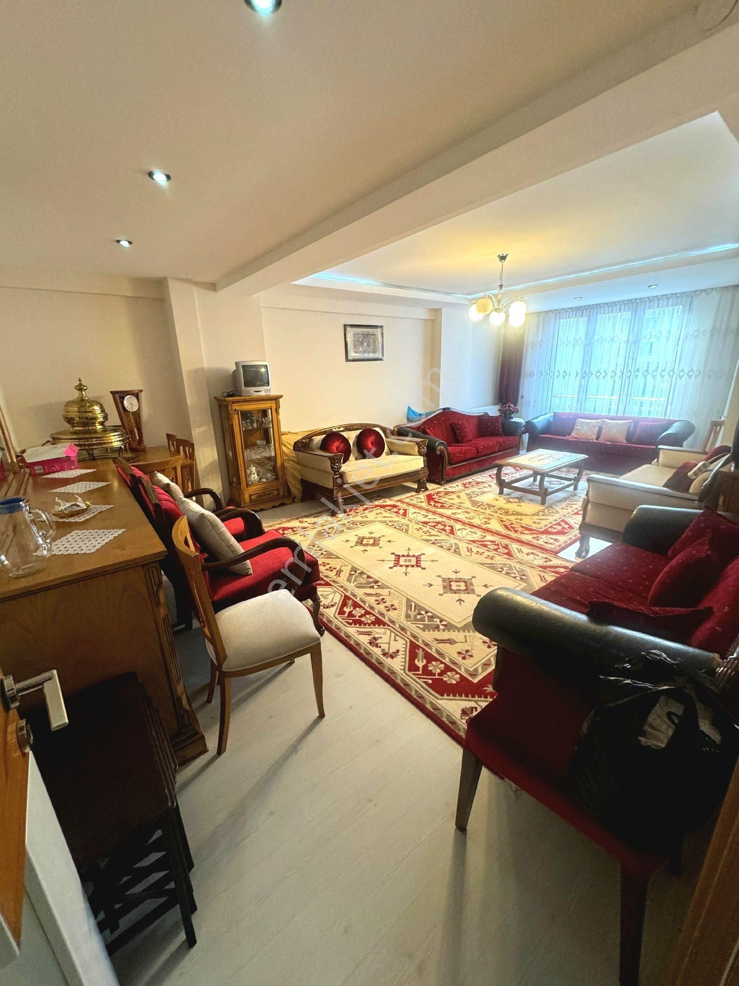 Akkonak'ta Fatih Cadde Üzeri 180m² 3+1 Asansörlü Satılık Daire - Görsel 3