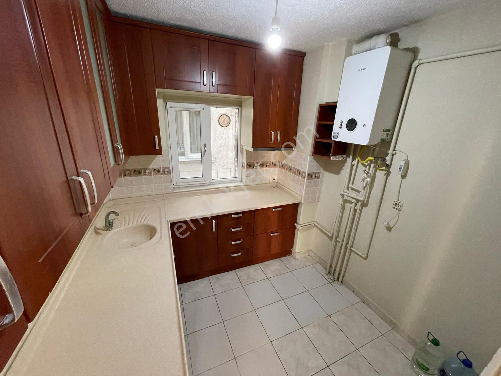 Aşağıeğlence Giresun Caddesi Üzeri Katta 3+1 Uygun Kiralık Daire - Görsel 35