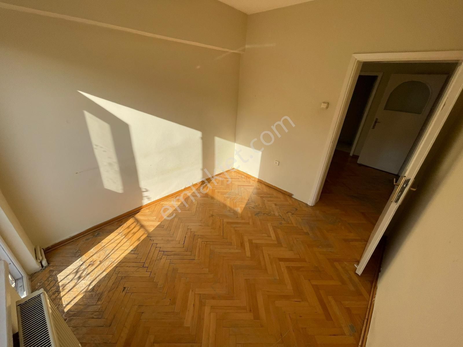 Aşağıeğlence Giresun Caddesi Üzeri Katta 3+1 Uygun Kiralık Daire - Görsel 12