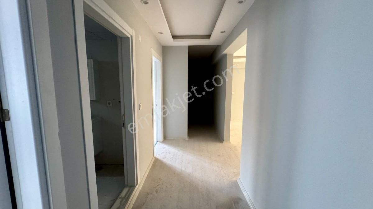 Manisa Saruhanlı Merkezde Çalışkanlar Plazada Kiralık 2+1 Ofis - Görsel 8