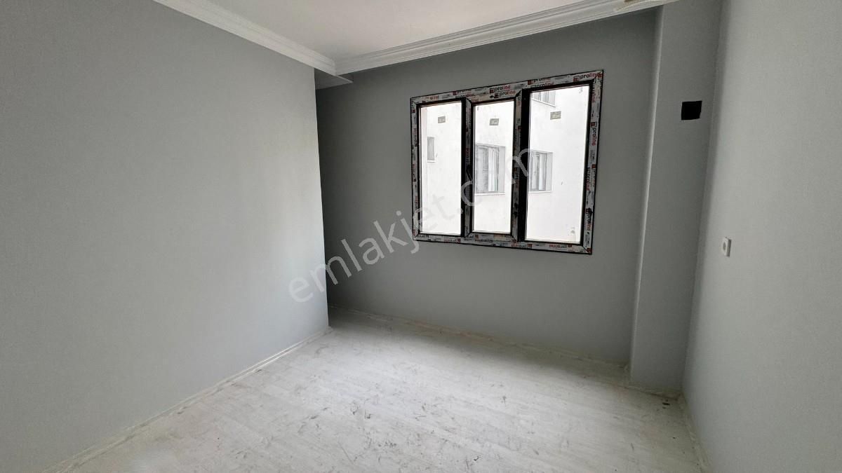 Manisa Saruhanlı Merkezde Çalışkanlar Plazada Kiralık 2+1 Ofis - Görsel 9