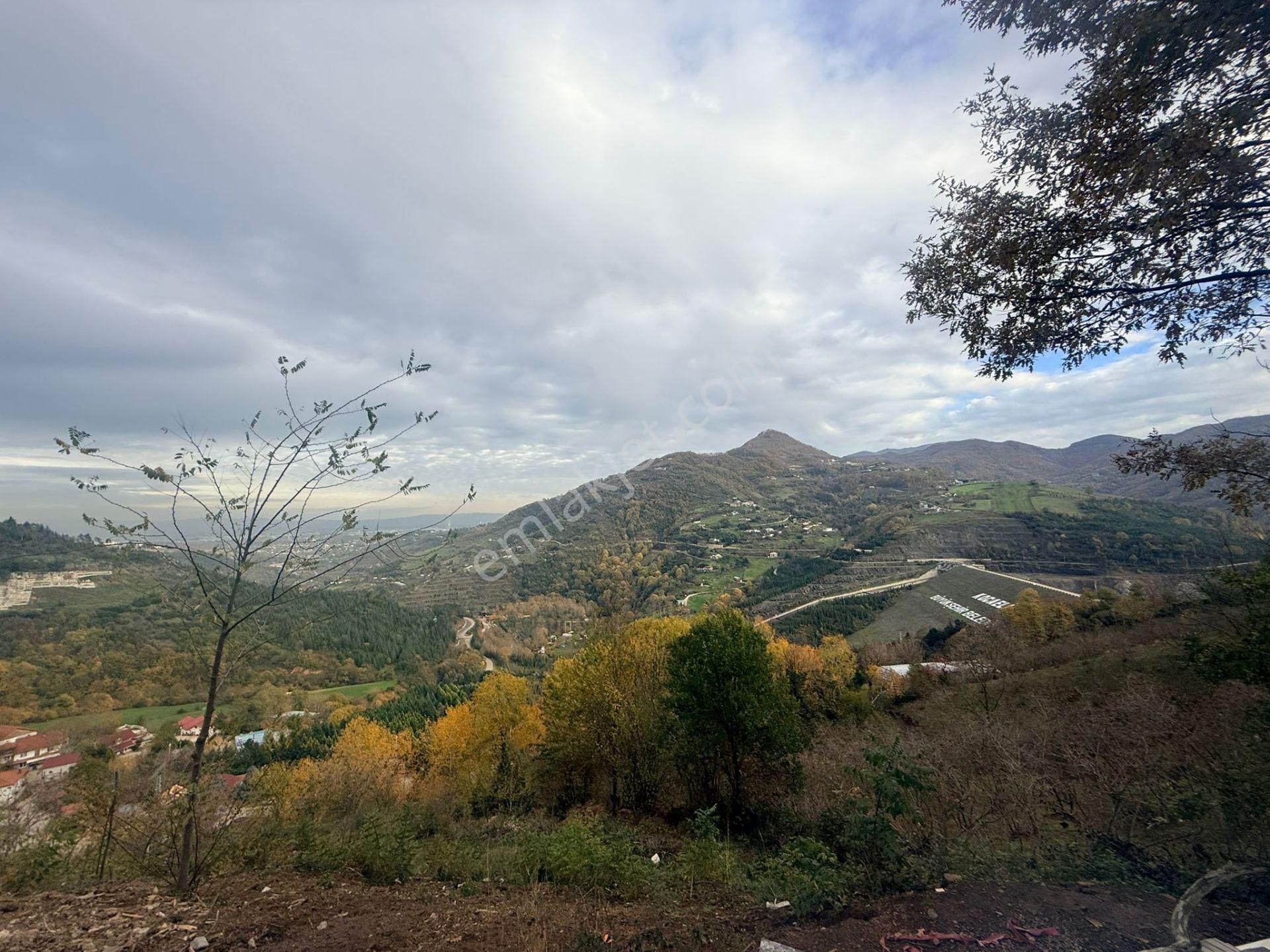 Başiskele Yuvacık 'ta Baraj Manzaralı Yatırımlık Satılık Arsa - Görsel 3