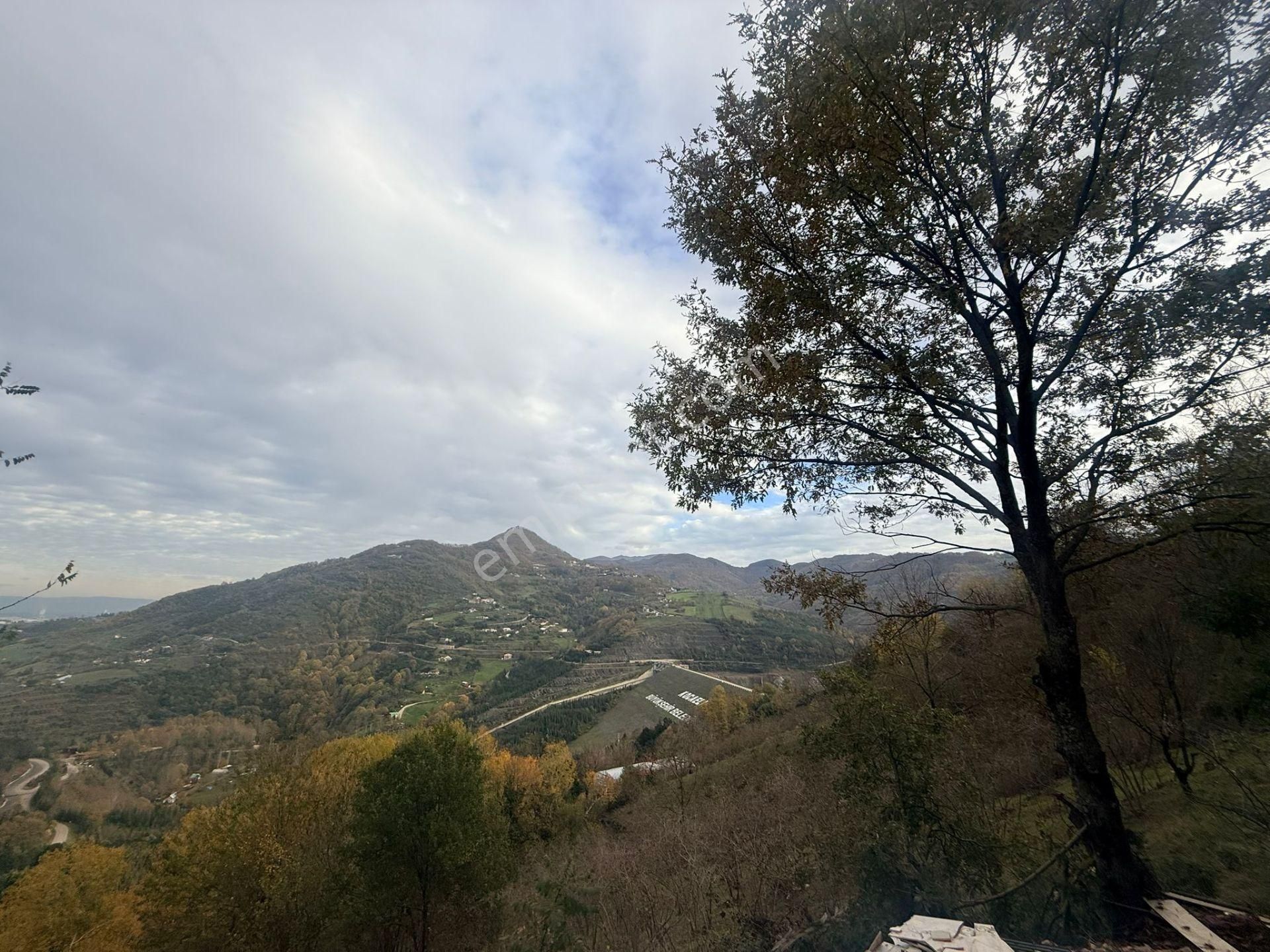 Başiskele Yuvacık 'ta Baraj Manzaralı Yatırımlık Satılık Arsa - Görsel 4