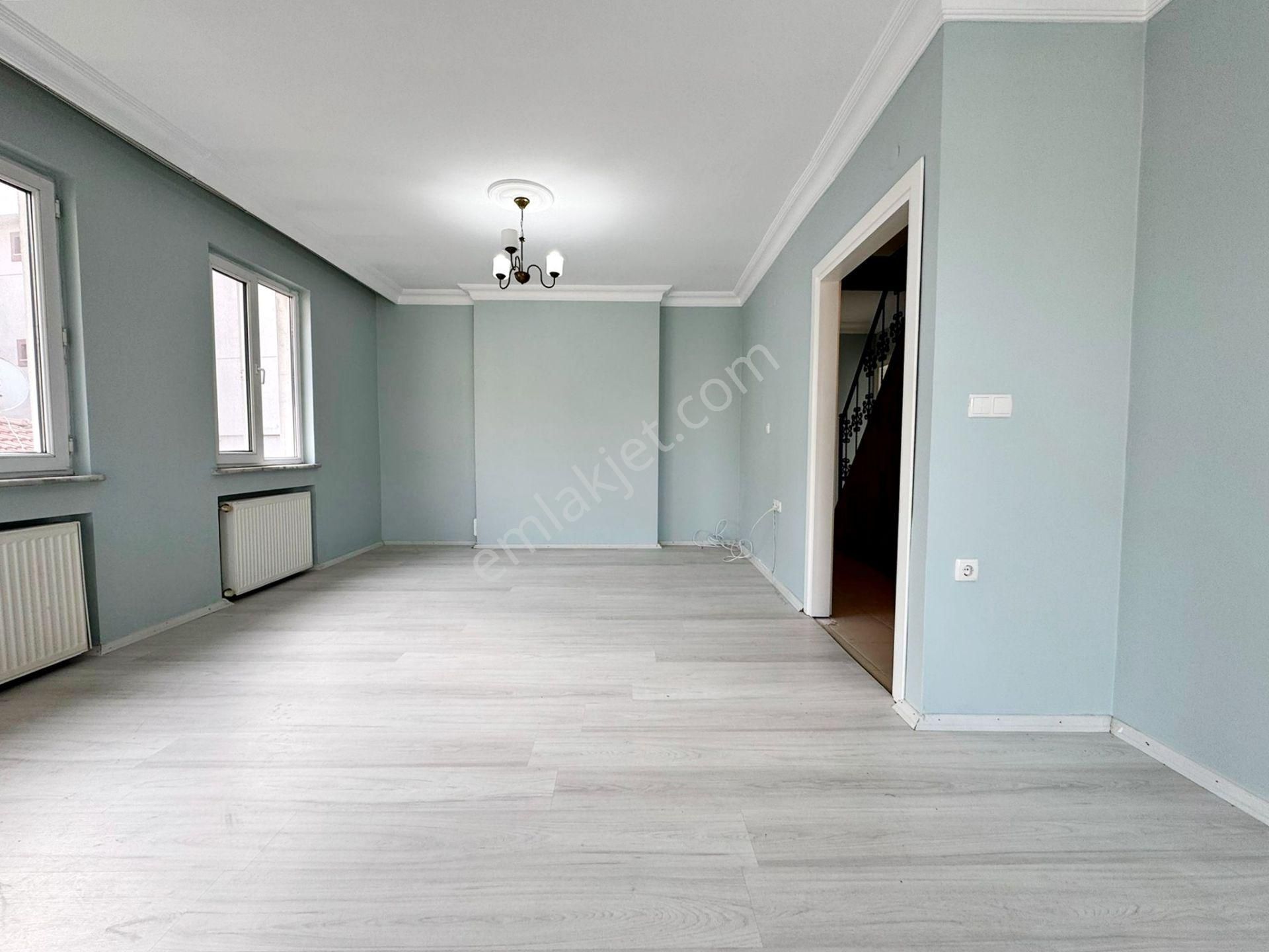 Marcity'den Emek Cad.civarı Tek Daire Üzeri Genç Binada Dubleks - Görsel 6