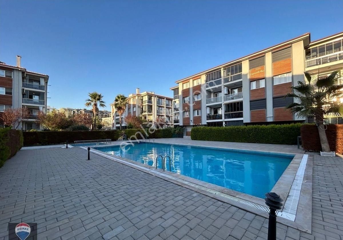 Güvenlikli Havuzlu Sitede Eşyalı Geniş 1+1 Daire - Görsel 21