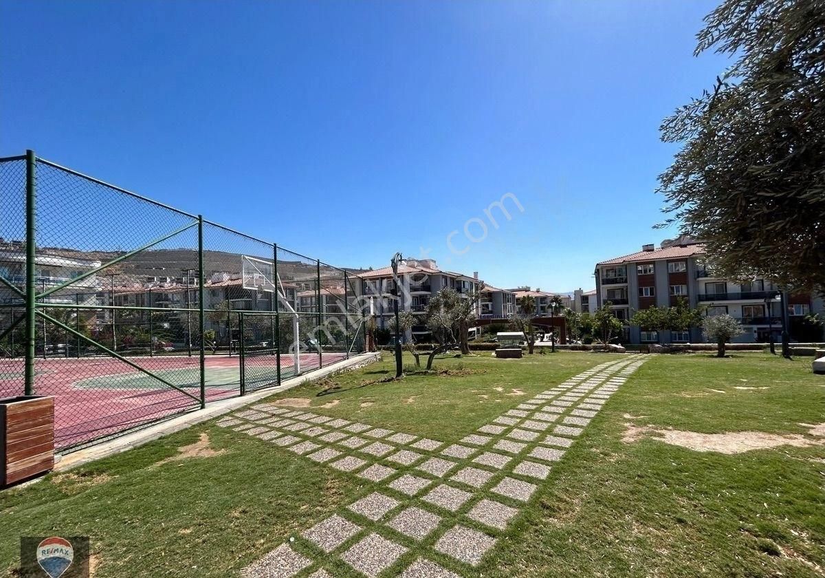 Güvenlikli Havuzlu Sitede Eşyalı Geniş 1+1 Daire - Görsel 9