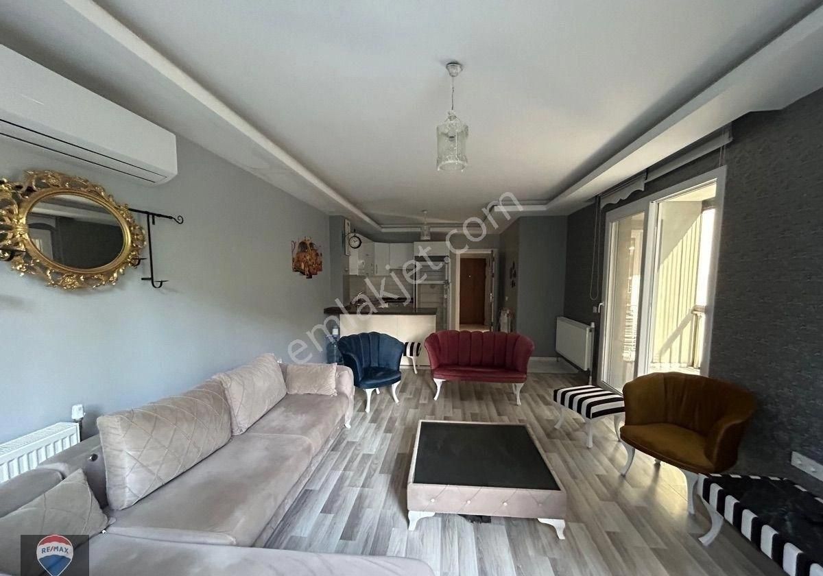 Güvenlikli Havuzlu Sitede Eşyalı Geniş 1+1 Daire - Görsel 7