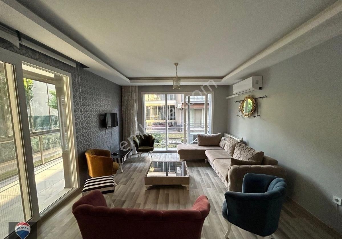 Güvenlikli Havuzlu Sitede Eşyalı Geniş 1+1 Daire - Görsel 24