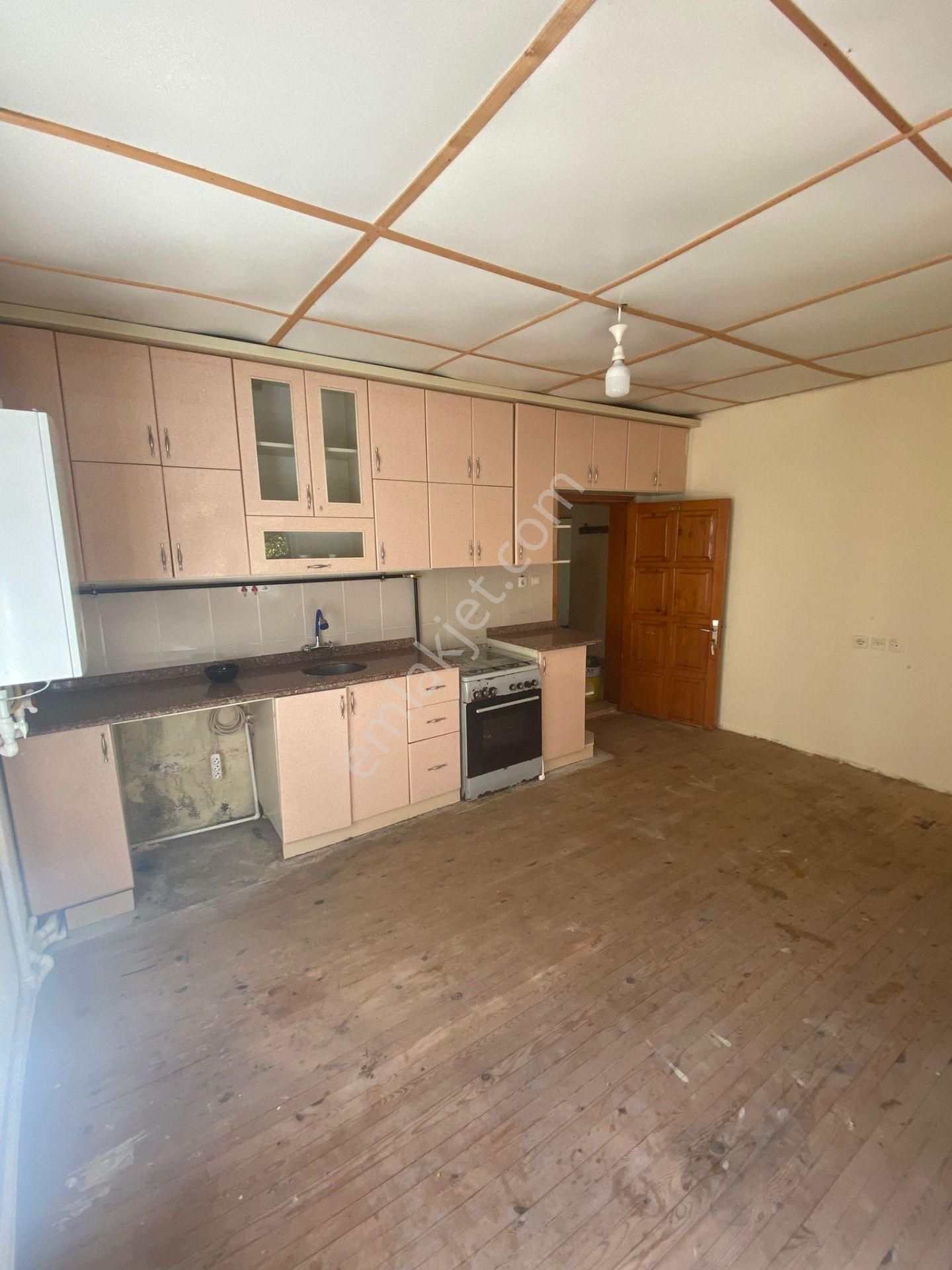 İsa Kavak Gayrimenkul’den Meram Bahçeşehir’de Geniş 2+1 Kiralık Daire - Görsel 3