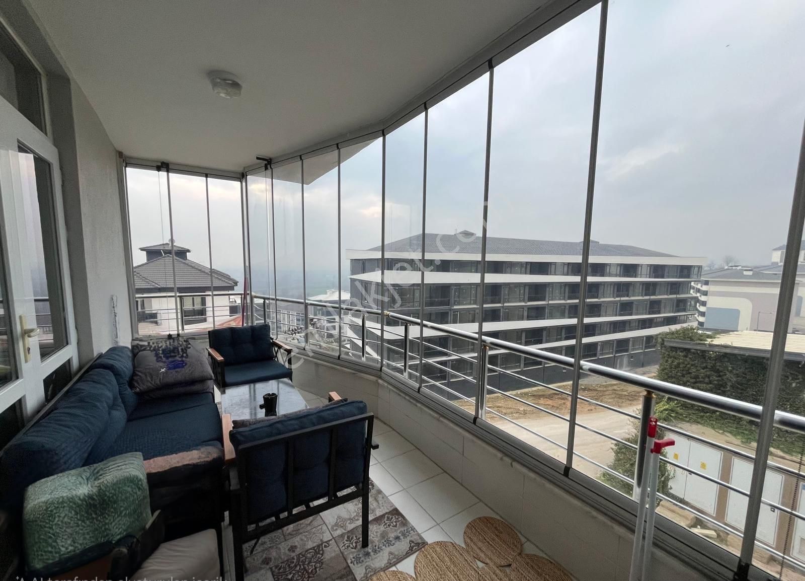 Roma’ Dan Fatih Mahallesi’ Nde Site İçi Satılık Daire - Görsel 10