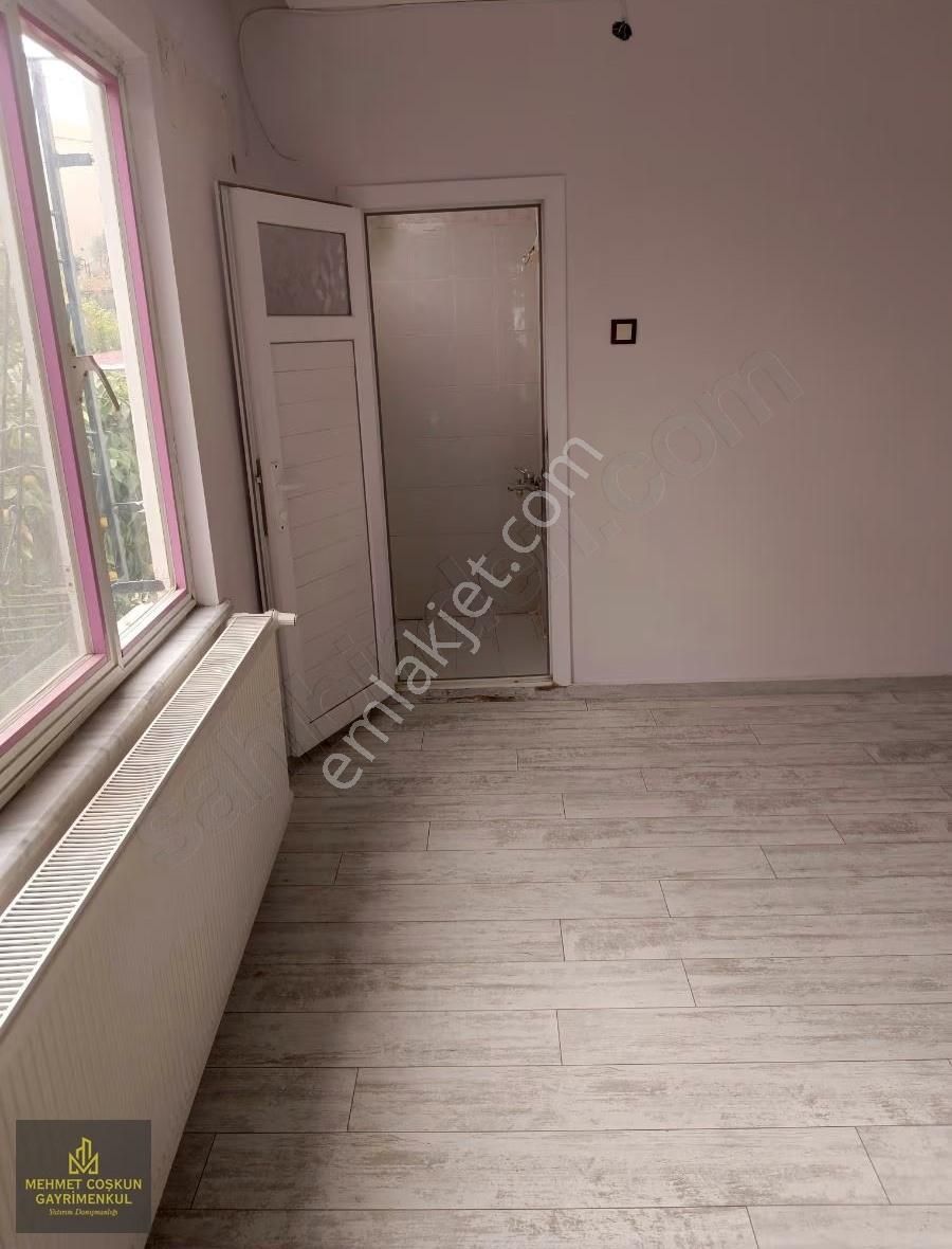 Kurttepe Mahallesi 4+1 Müstakil Kiralık Kombili Daire - Görsel 13