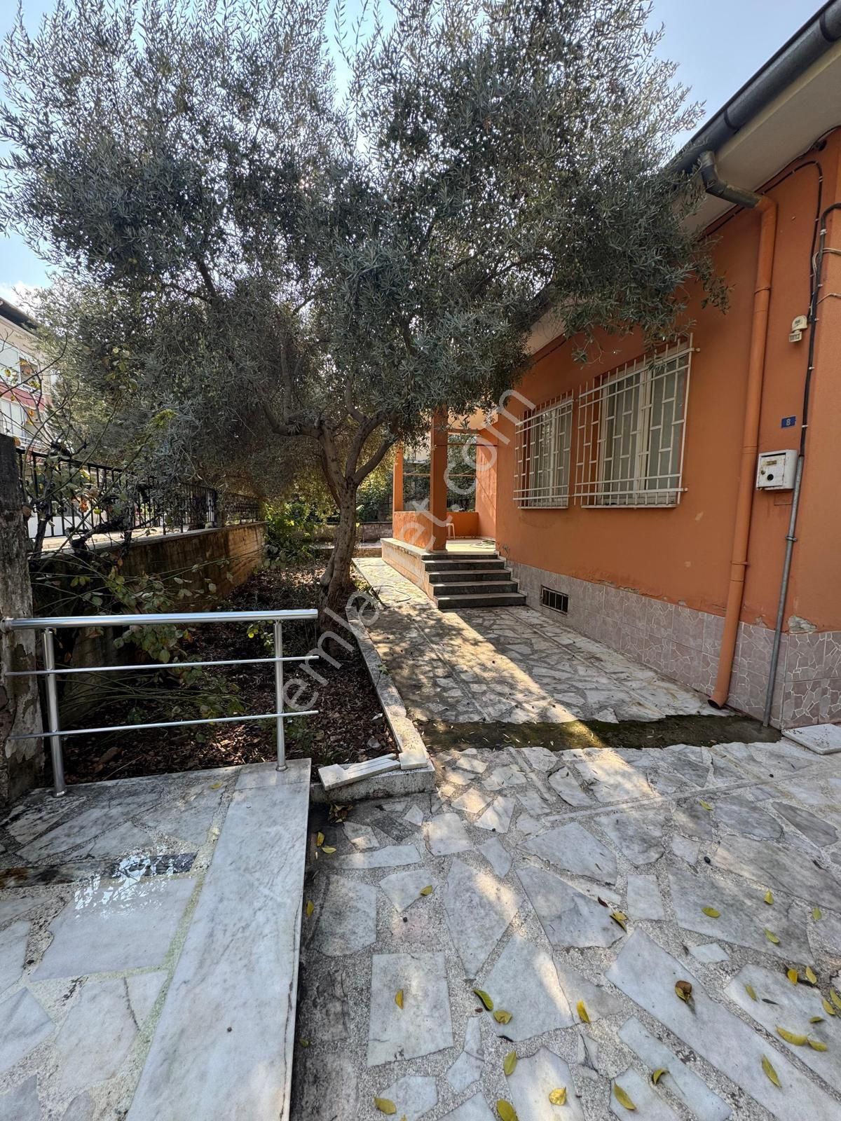 Nazilli Merkez Satılık Müstakil Ev - Görsel 2