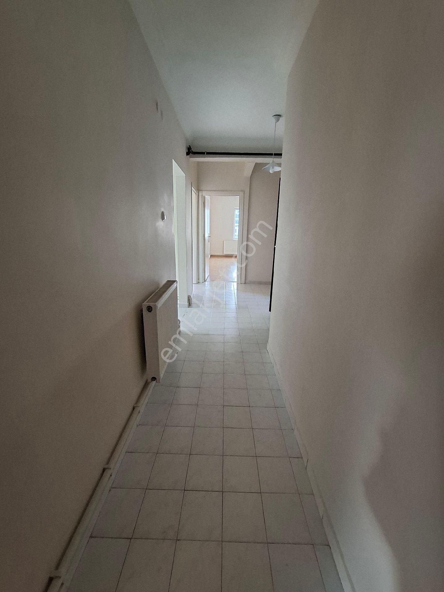 Çarşı Merkezde Satılık 2+1 Daire - Görsel 12