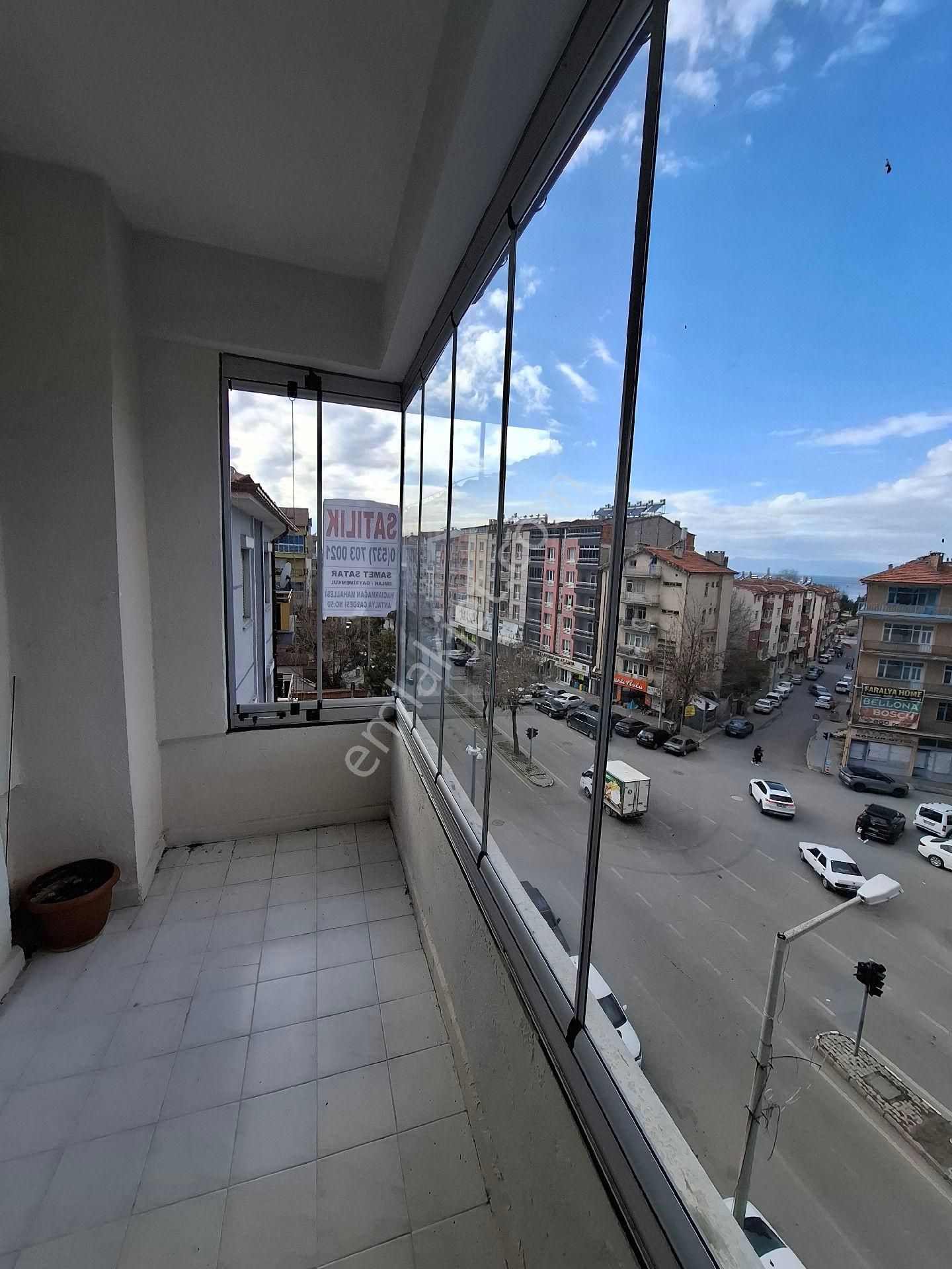 Çarşı Merkezde Satılık 2+1 Daire - Görsel 17