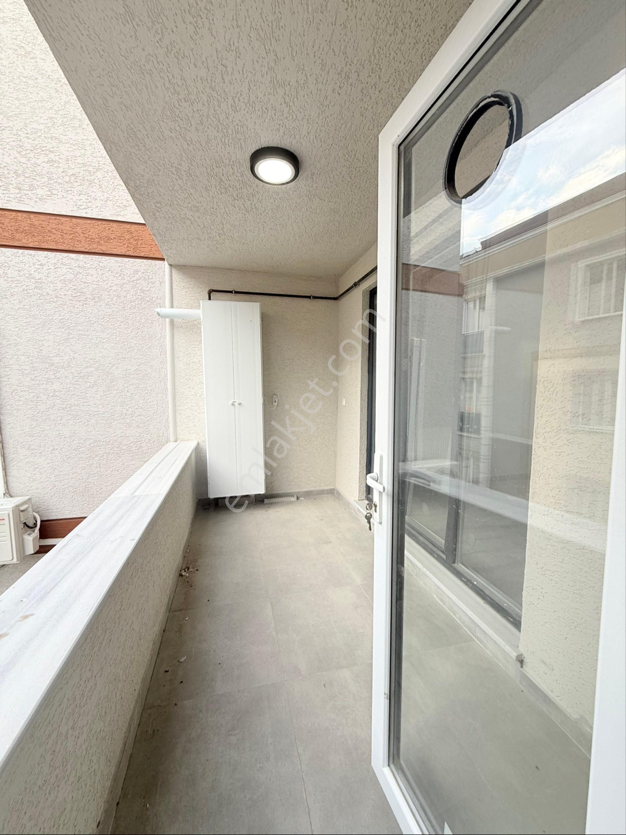 Çerkezköy Okullar Yanı Cadde Cephe 2+1 Sıfır Daire - Görsel 7