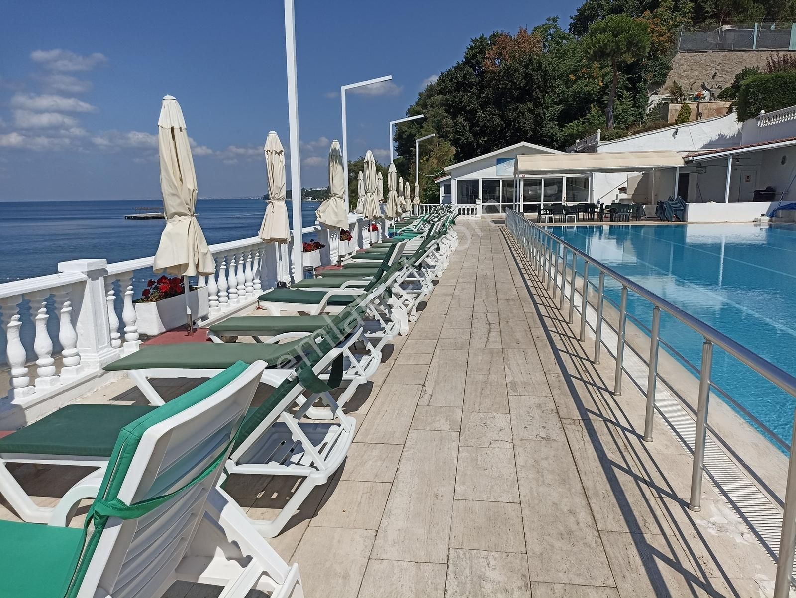 Güzelcede Denize Sıfır Villa Kent Sitesinde İkiz Villa - Görsel 11