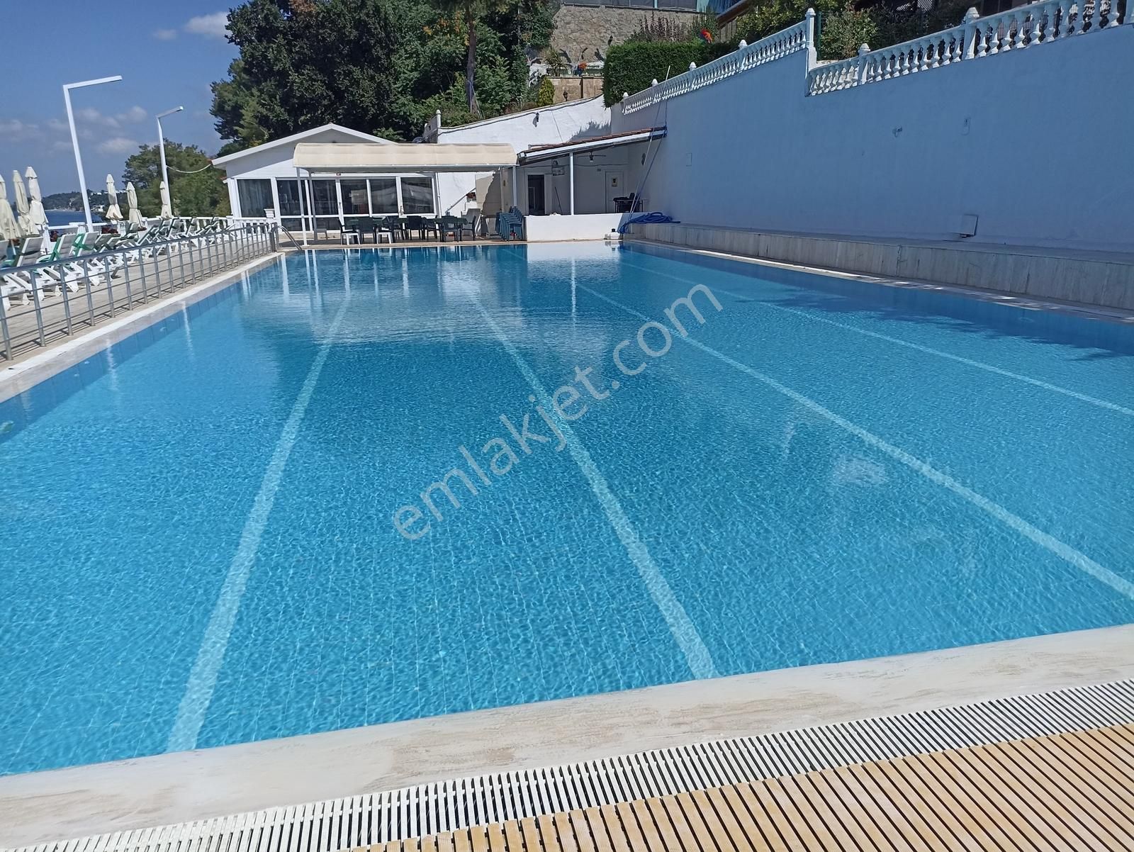 Güzelcede Denize Sıfır Villa Kent Sitesinde İkiz Villa - Görsel 15