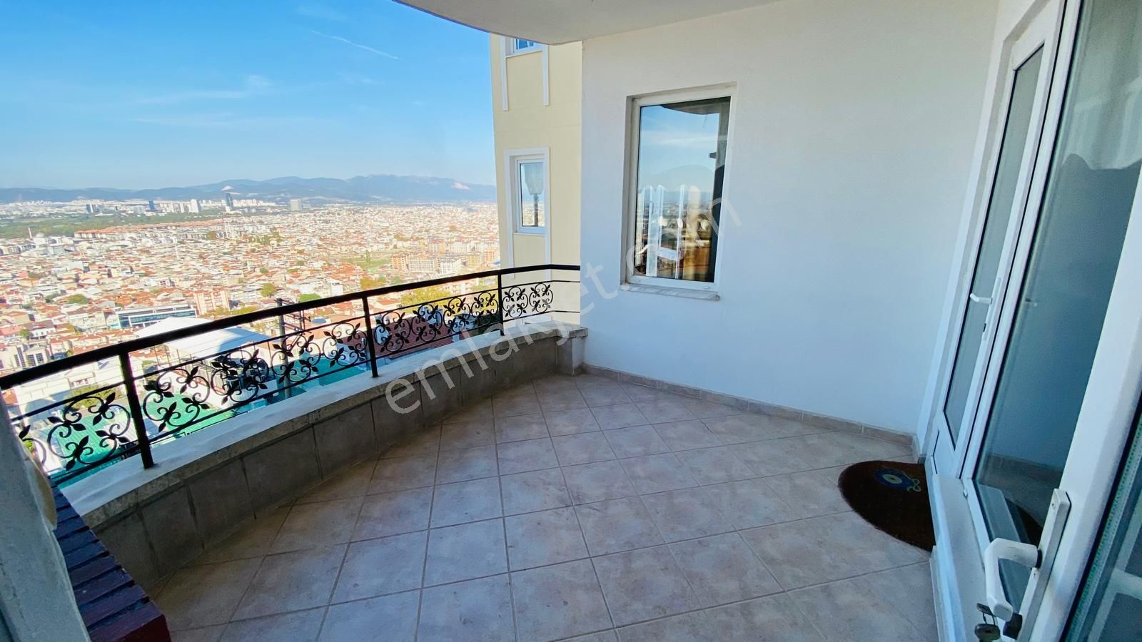 Bursa Çekirge De Bursa Manzaralı 200 M2 Eşyalı Satılık 3+1 Daire - Görsel 3
