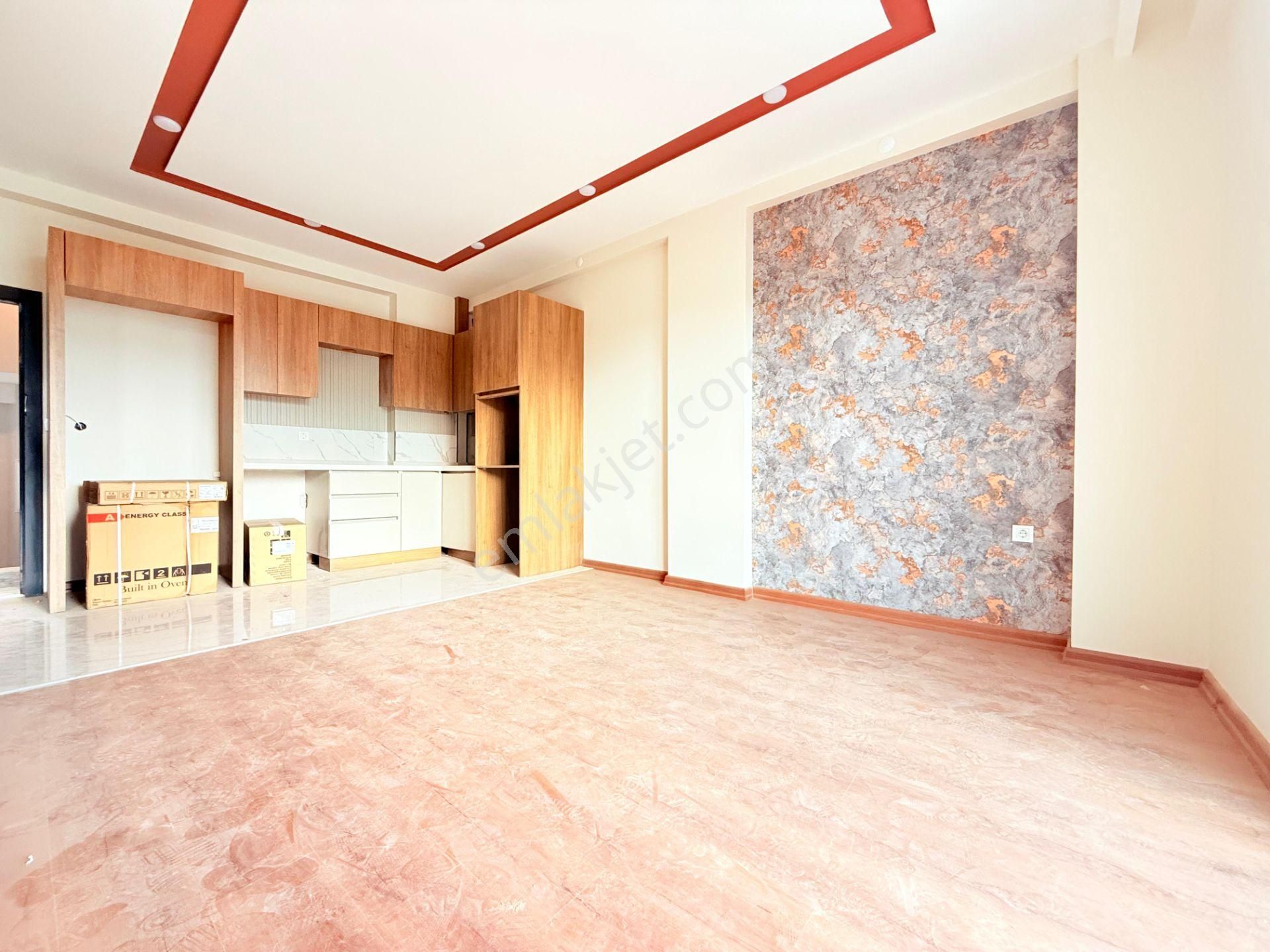 Varsak Aydoğmuşta Sıfır İskanlı Arakat Geniş 1+1 - Görsel 2