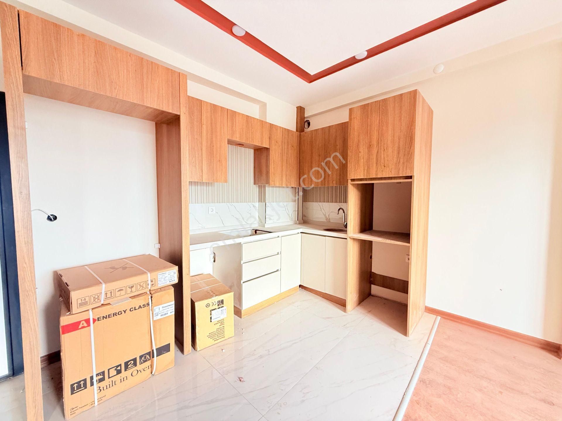 Varsak Aydoğmuşta Sıfır İskanlı Arakat Geniş 1+1 - Görsel 6