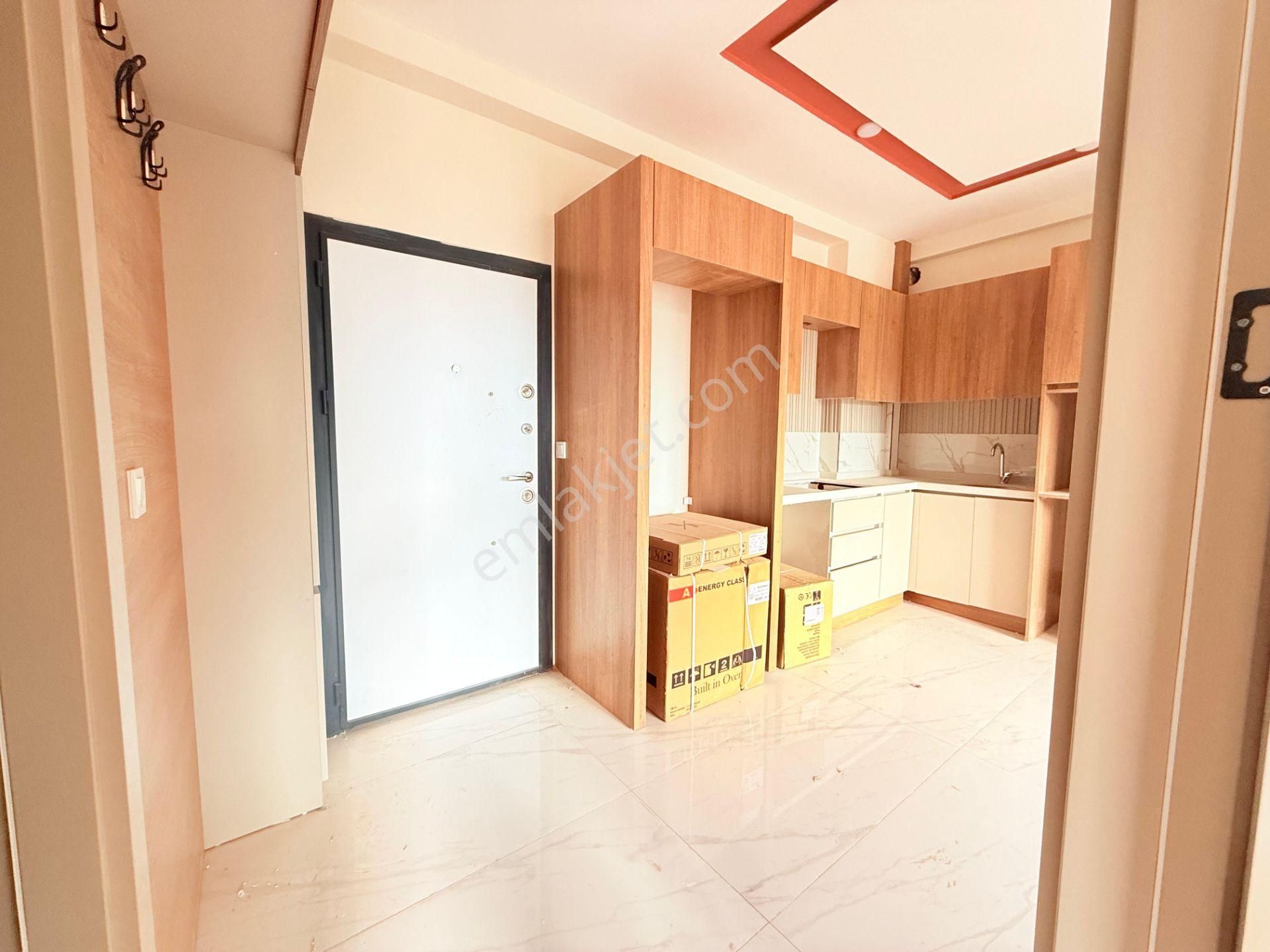 Varsak Aydoğmuşta Sıfır İskanlı Arakat Geniş 1+1 - Görsel 9