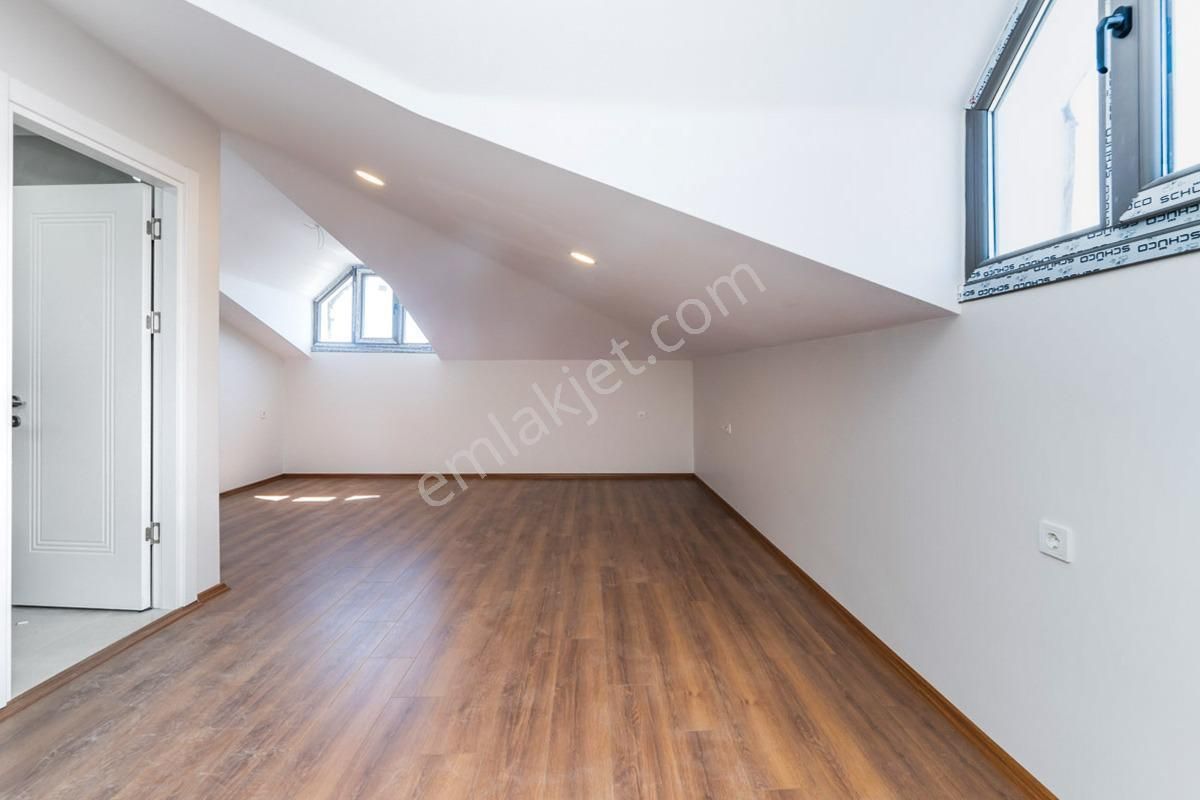 Bahçelievler Merkezde Öğretmenler Evi Yakını 5+2 Sıfır Bina - Görsel 23