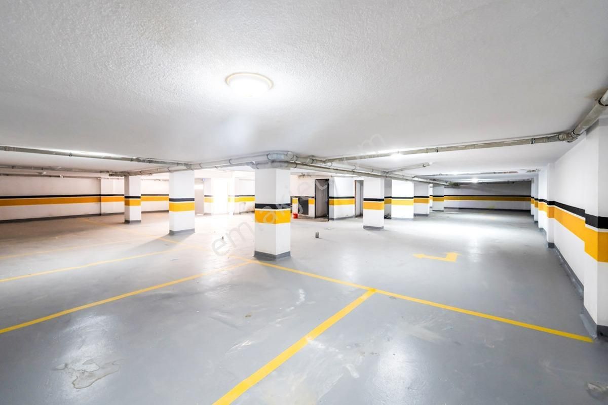 Bahçelievler Merkezde Öğretmenler Evi Yakını 5+2 Sıfır Bina - Görsel 33