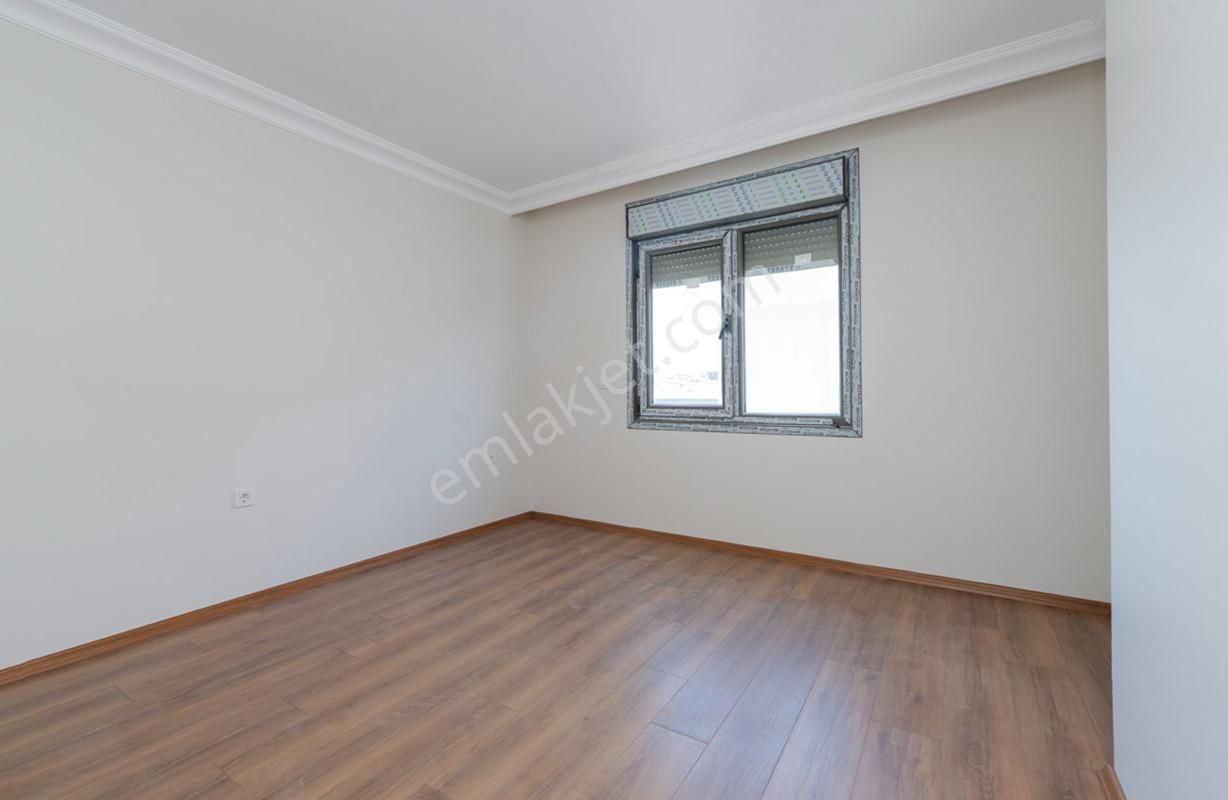 Bahçelievler Merkezde Öğretmenler Evi Yakını 5+2 Sıfır Bina - Görsel 13