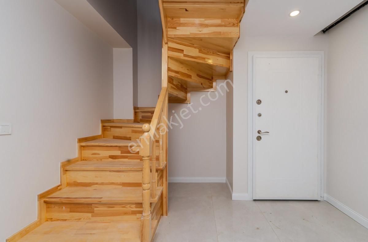 Bahçelievler Merkezde Öğretmenler Evi Yakını 5+2 Sıfır Bina - Görsel 15