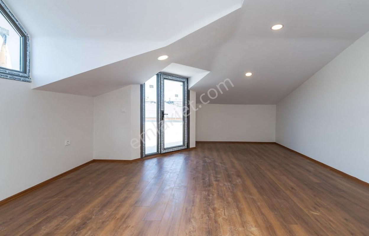 Bahçelievler Merkezde Öğretmenler Evi Yakını 5+2 Sıfır Bina - Görsel 27