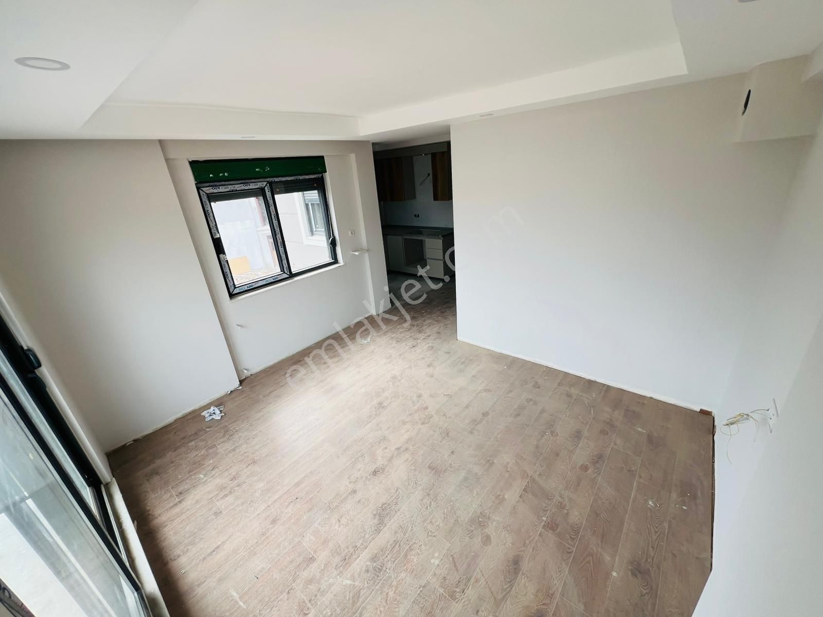 Fevziçakmakta Sıfır Ayrı Mutfaklı Ebeveyn Banyolu Katta 1+1