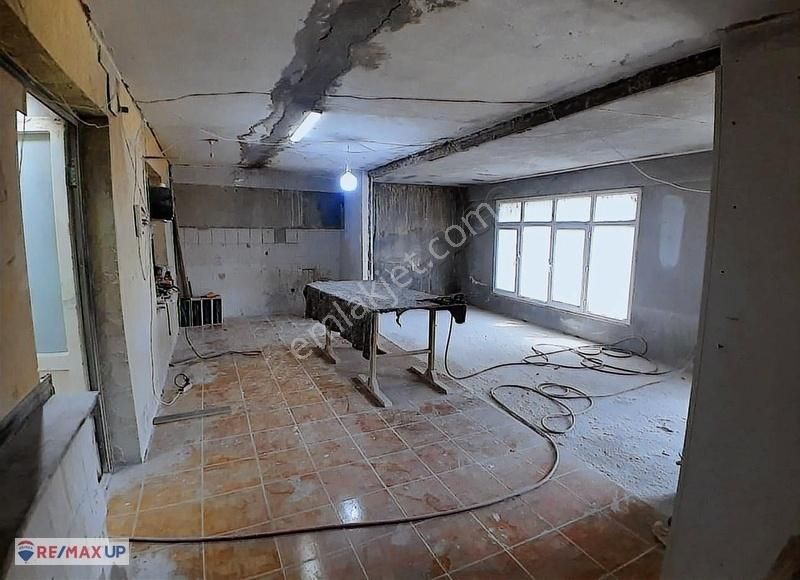 Gediz Kavşağı Aydın Mahallesinde Satılık Komple Bina - Görsel 4