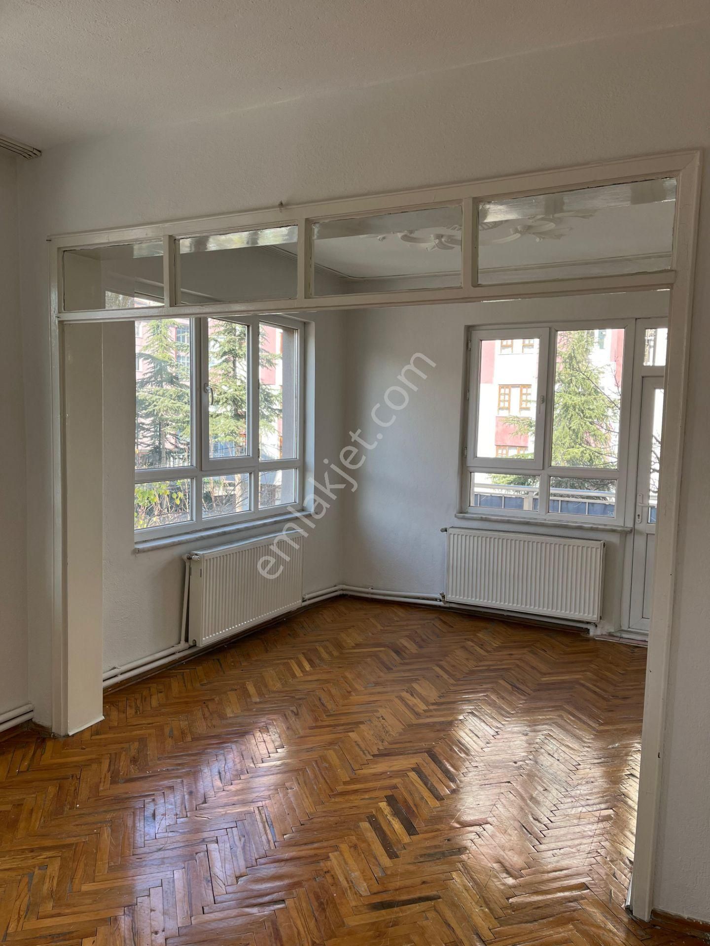 İsa Kavak Gayrimenkul’den Fatih Mahallesi’nde Kombili 3+1 Kiralık Daire - Görsel 3