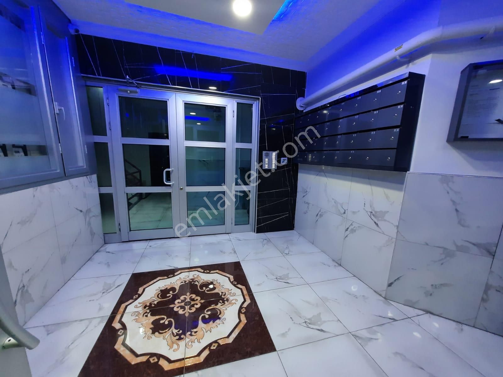 Akif'ten Elvankentte *asansörlü* Sitede Arakatta 3+1 *boş* Daire - Görsel 26