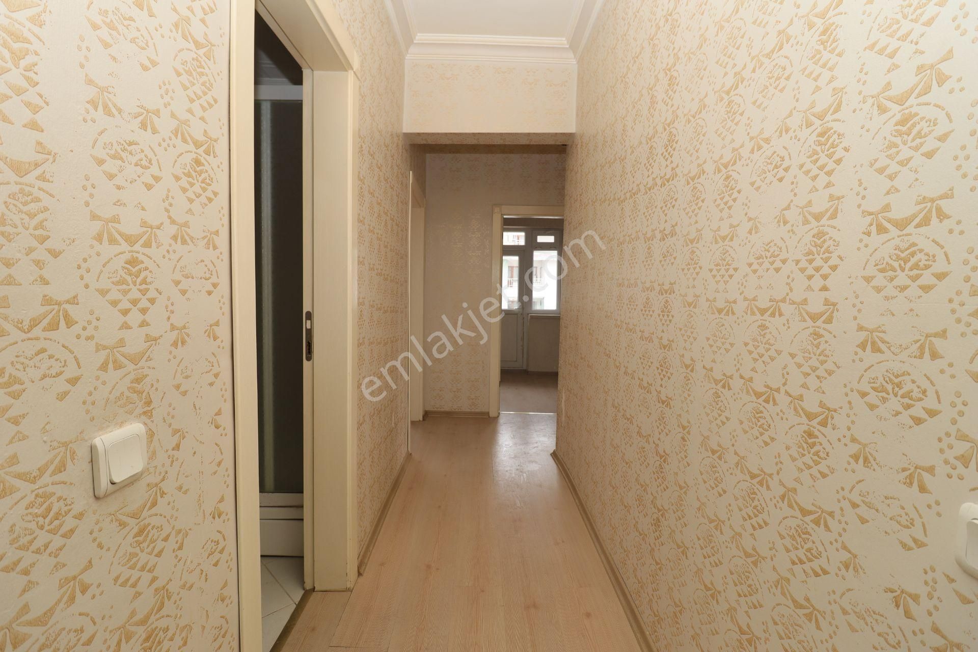 Akif'ten Elvankentte *asansörlü* Sitede Arakatta 3+1 *boş* Daire - Görsel 18