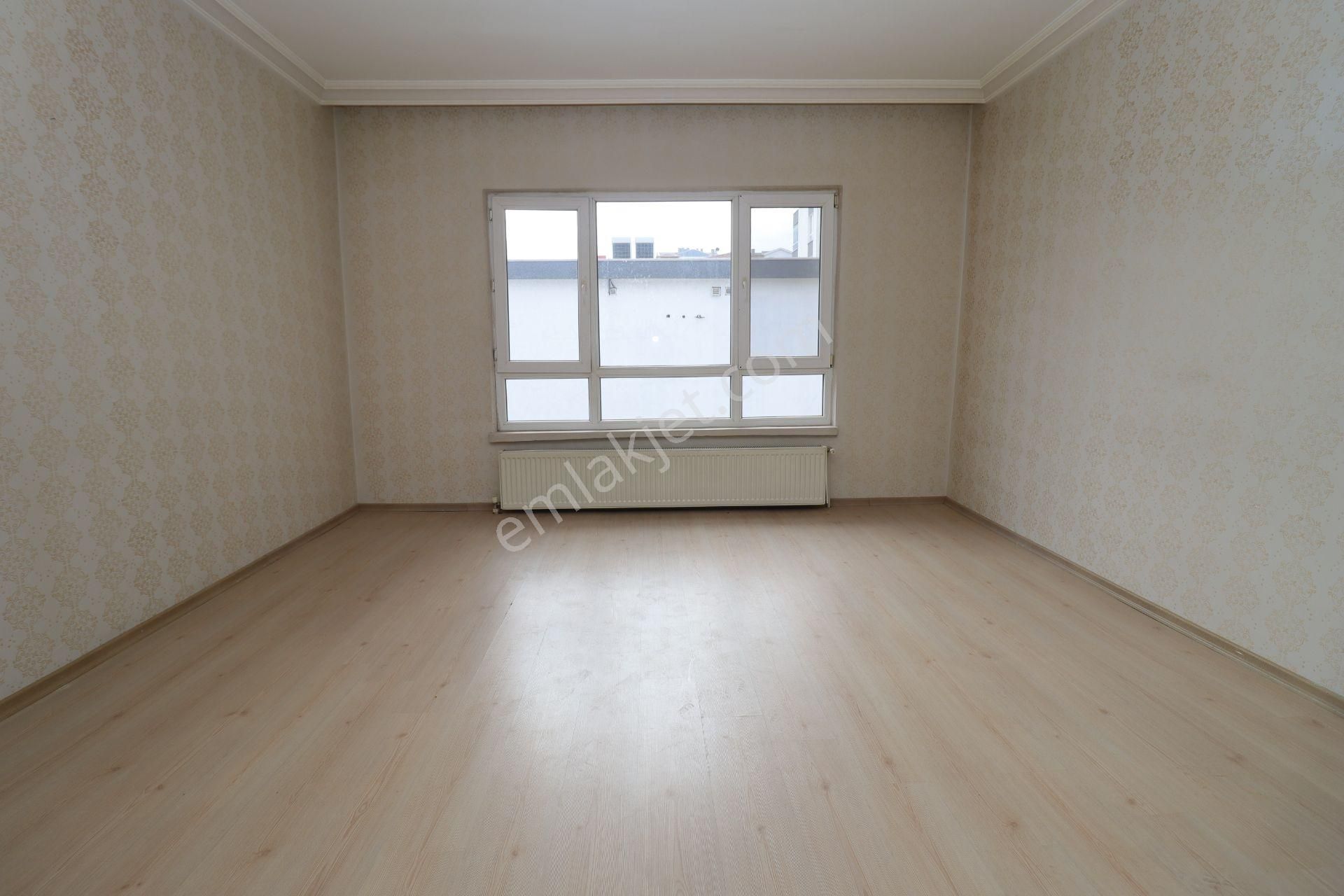 Akif'ten Elvankentte *asansörlü* Sitede Arakatta 3+1 *boş* Daire - Görsel 9