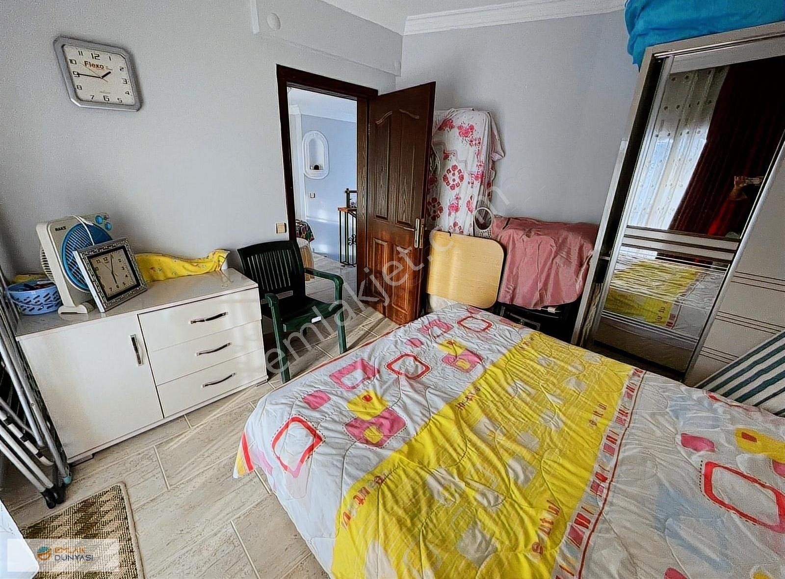 Soğucakta Havuzlu Sitede 3+1 Geniş Müstakil Bahçeli Villa - Görsel 32