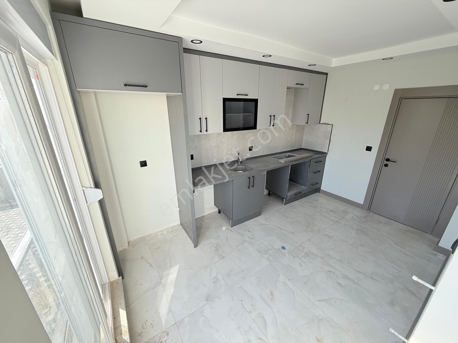 Varsak Aydoğmuşta Lüks Geniş Sıfır Yüksek Kredili 3+1 - Görsel 5