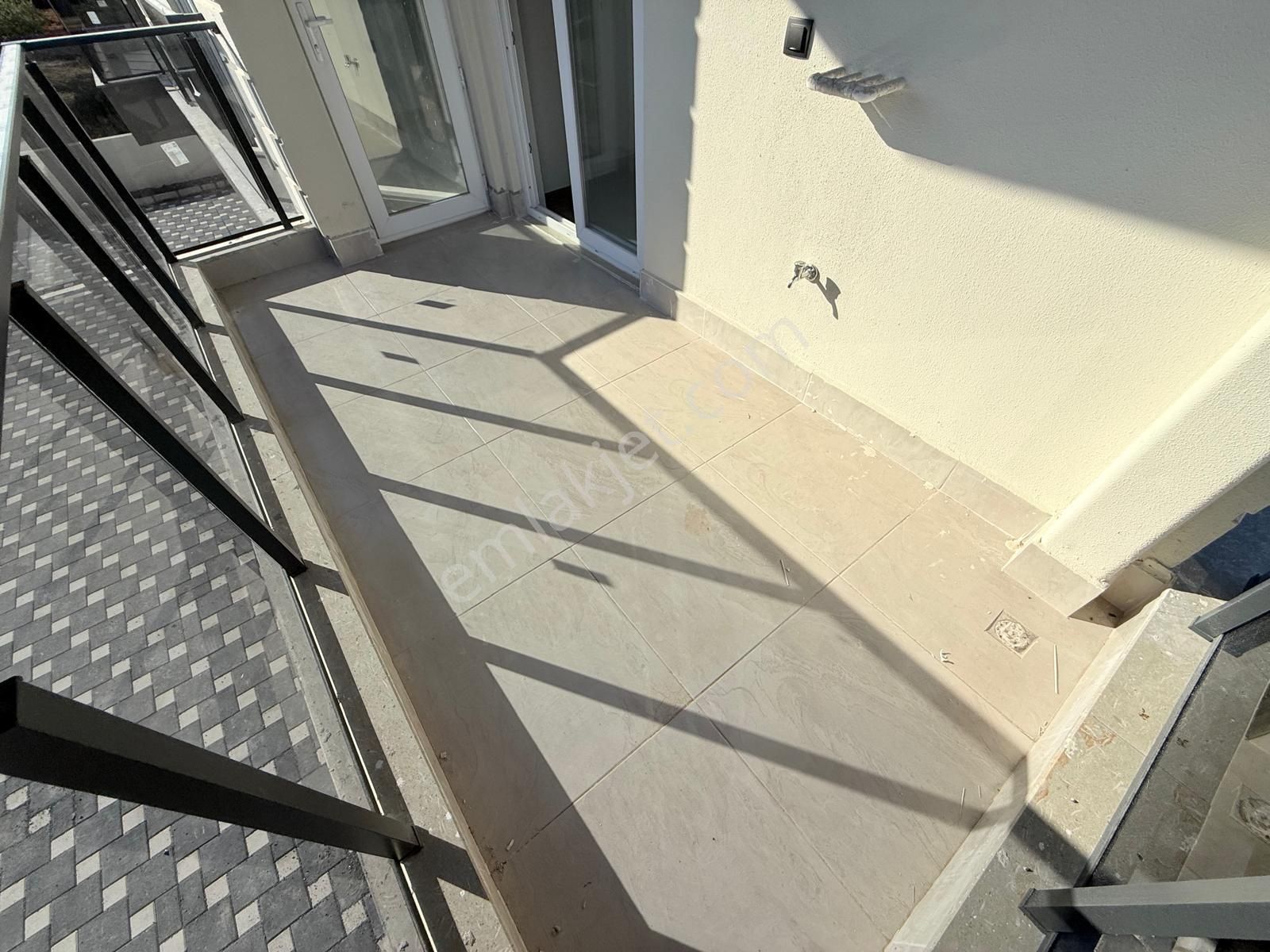 Varsak Aydoğmuşta Lüks Geniş Sıfır Yüksek Kredili 3+1 - Görsel 4