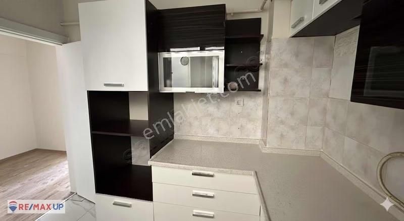 Üçyol Metroya 5 Dakika Mesafede Kiralık Daire - Görsel 10