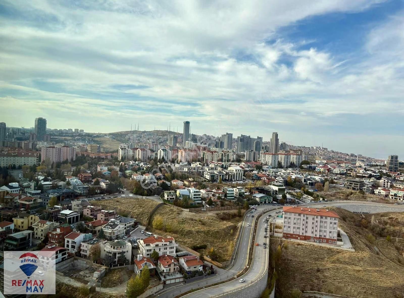 Güneypark1 Sitesinde Büyük Tip Yüksek Katta Satılık 3+1 Daire - Görsel 11