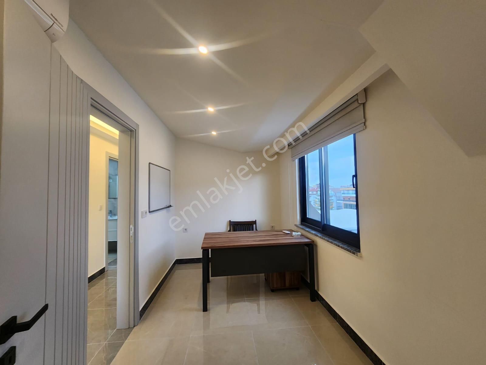 Alanya Oba Bölge Hastanesi Civarı Satılık 2+1 Amerikan Mutfak Daire - Görsel 24