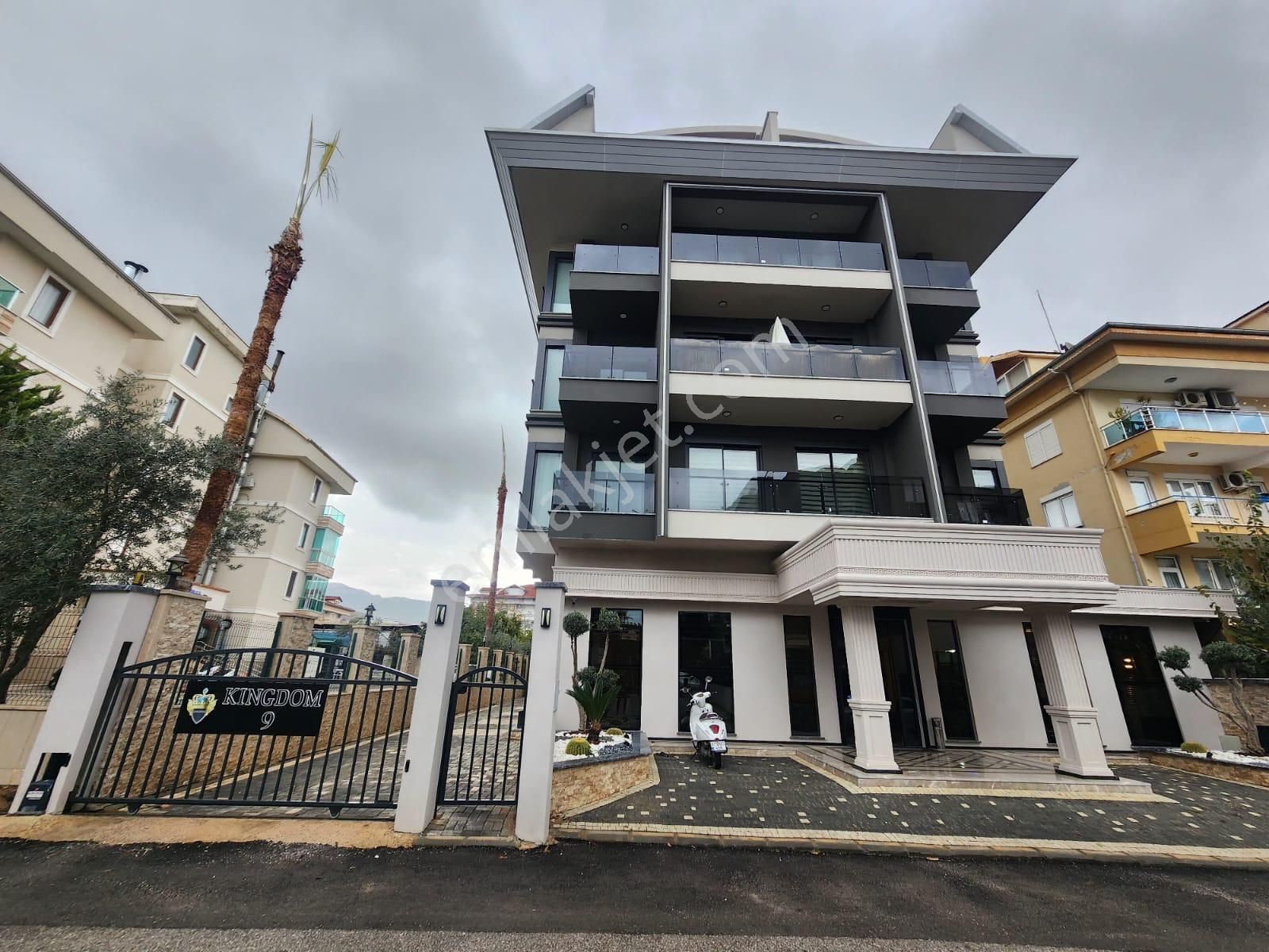 Alanya Oba Bölge Hastanesi Civarı Satılık 2+1 Amerikan Mutfak Daire