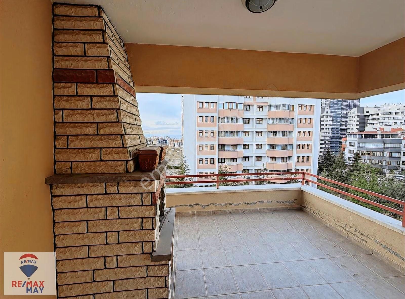 Yukarı Dikmen Mahallesinde 3+1 Satılık Daire - Görsel 28