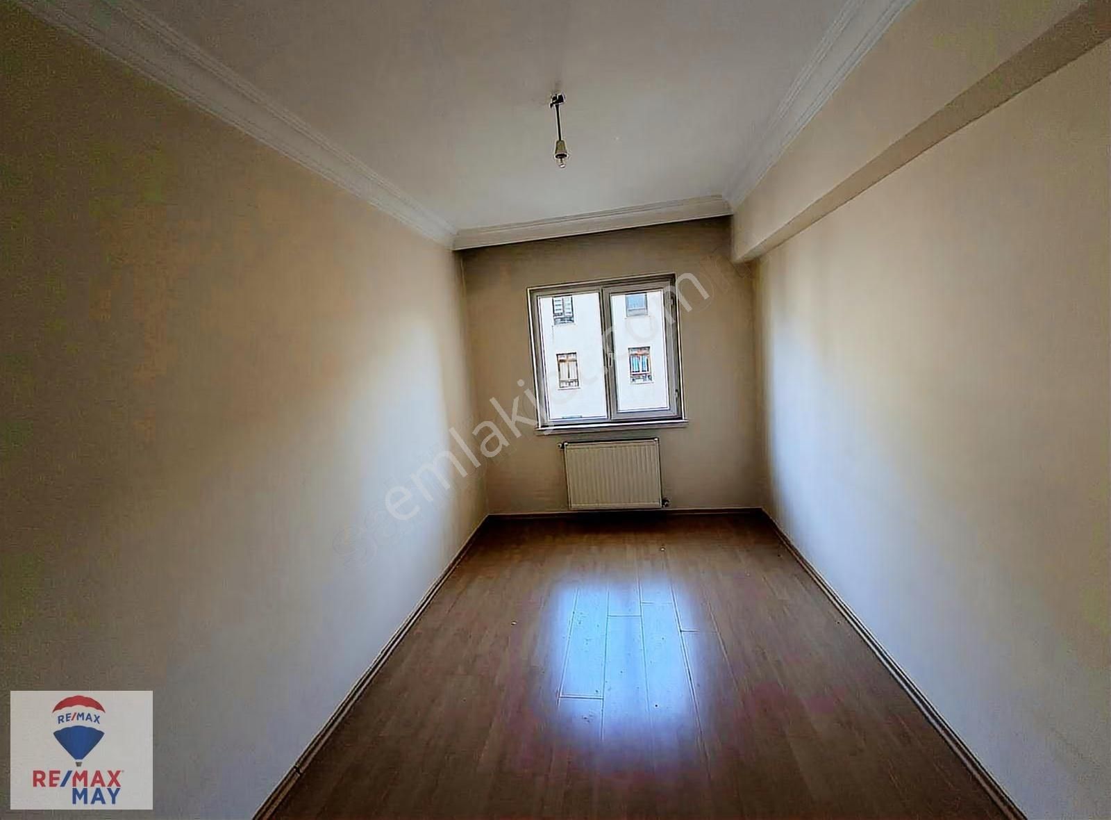 Yukarı Dikmen Mahallesinde 3+1 Satılık Daire - Görsel 11